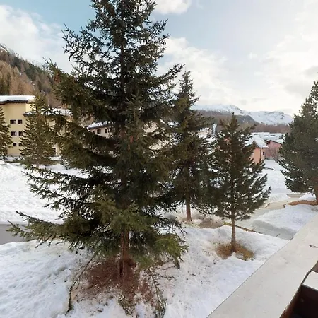 Apartment Guardaval 13 Surlej